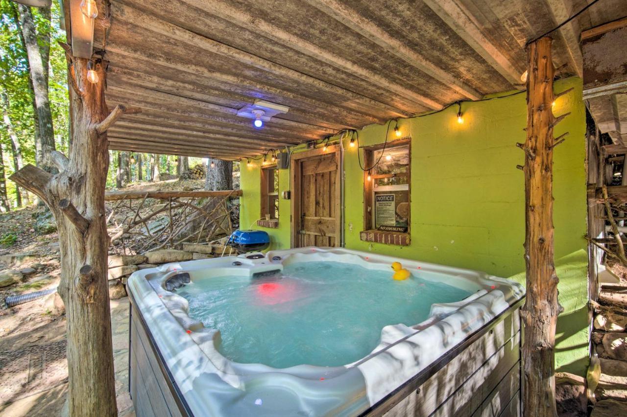 The Treehouse Cabin Creekside Home With Hot Tub! Summerville Ngoại thất bức ảnh